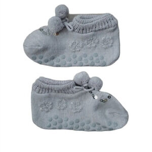 NWOT  Knit Non-Slip Pantouffle/Slippers